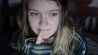 Mała dziewczynka z wielkimi skarbami 