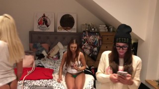 Fajne dupeczki jędrnych studentek