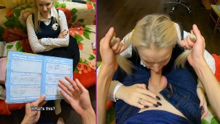 Blada blondi ujeżdża penisa