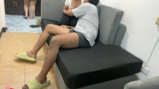 Ostry numerek z wytatuowanymi suczkami