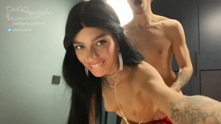Analny korek w dupce Latynoski